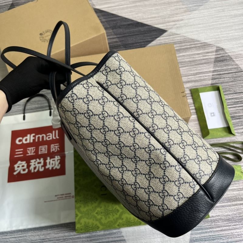 Gvc*1 tote bags
